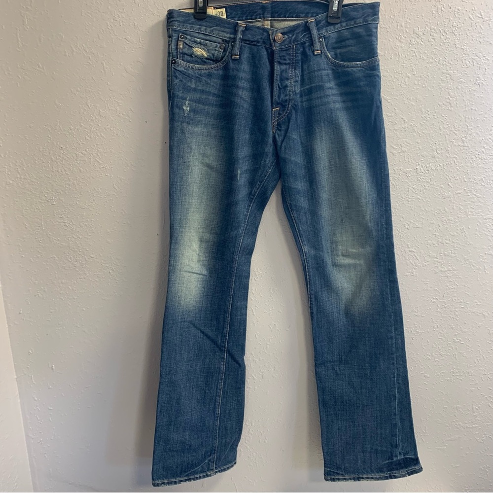 Abercrombie and Fitch Baxter low rise slim boot button fly jeans size 30/30